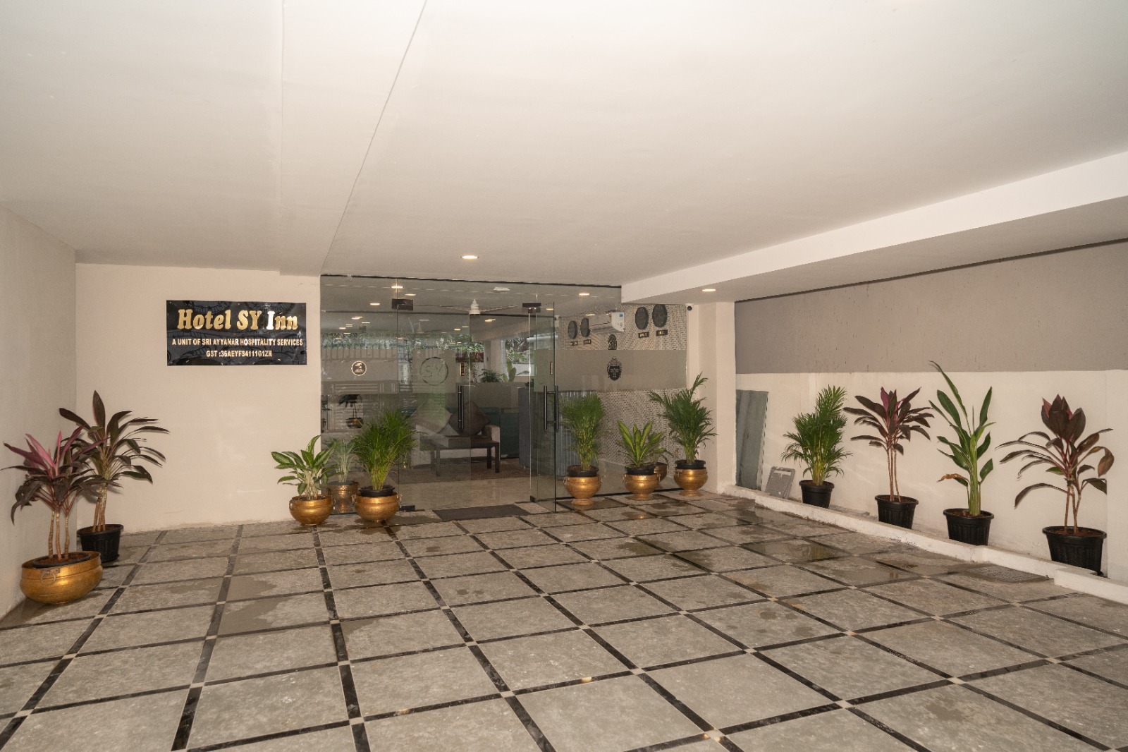 Hotel SY INN Gachibowli branch exterior view